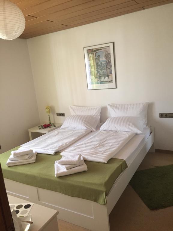 Motels21 Sersheim Rum bild