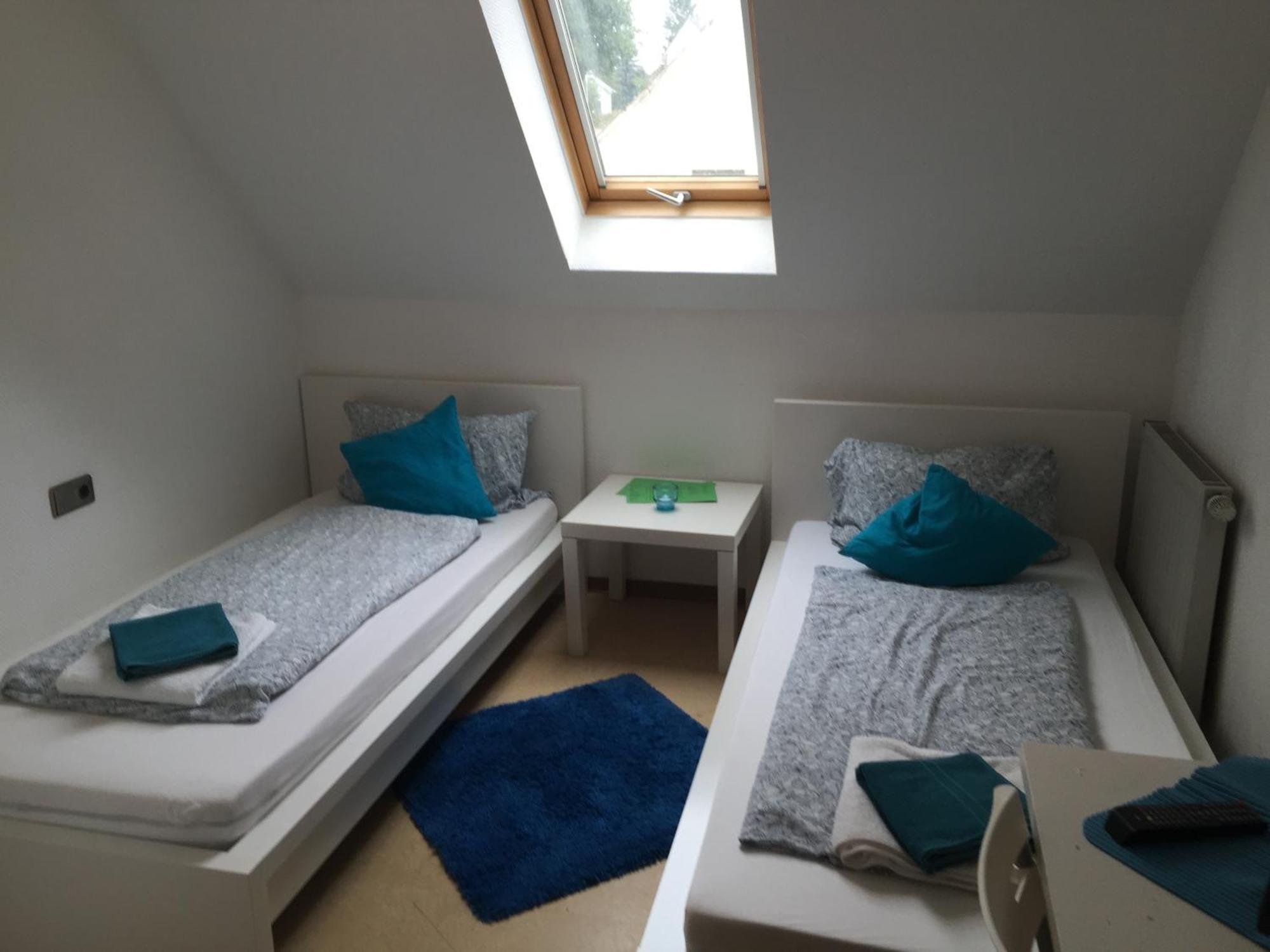 Motels21 Sersheim Exteriör bild